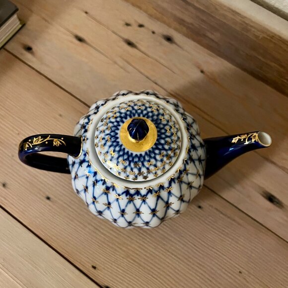 Lomonosov Imperial Russian Porcelain Teapot Cobalt Blue Net Tulip - Picture 3 of 4